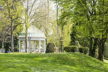 Pavillion im Park