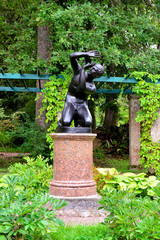 Statue of the boy in garden Oranienbaum – Lomonosov,