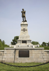 Fototapeta na wymiar Monument to Muravyov-Amursky in Khabarovsk. Russia