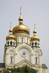 Fototapeta na wymiar Transfiguration Cathedral in Khabarovsk. Russia
