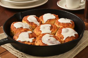 Cinnamon rolls in a cast iron skillet