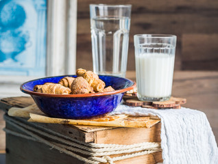 bagels biscuits from a short pastry with filling, milk, in the b