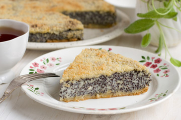 Poppy cake