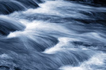 Abwaschbare Fototapete Fluss Blue stream water flowing