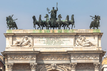Fototapeta premium Triumphal Arch of Peace in Milan, Italy, dating back to the 19th