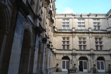 Université du Vin, Suze la Rousse.