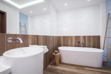Fototapeta na wymiar Wooden panel in luxury bathroom