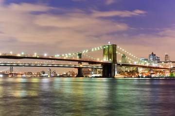 Fototapeta premium Brooklyn Bridge i East River