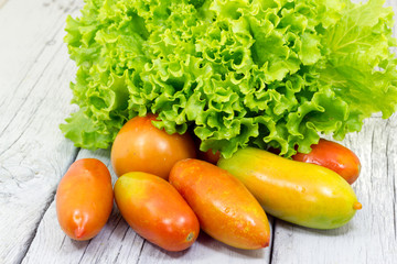 Lettuce and tomatoes