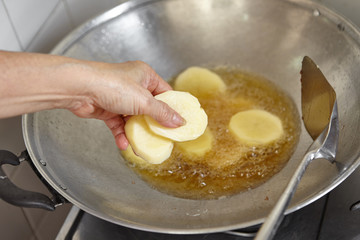 Frying potato