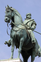 Fototapeta na wymiar Garibaldi's statue in Milan, Italy