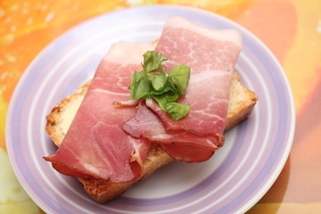 Schinkenbrötchen