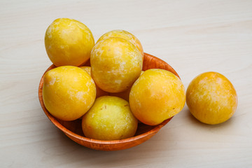 Yellow plums