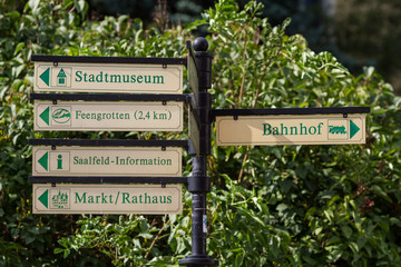 touristisches Leitsystem Saalfeld Feengrottenstadt