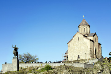 Fototapeta na wymiar Tbilisi, Metekhi church, King Vakhtang Gorgasali