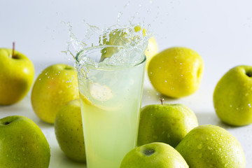 Green apple juice