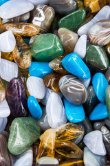 Natural colored stones of different breeds