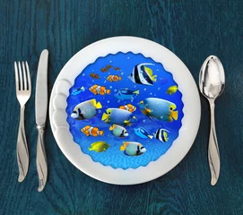 Unterwasserszene auf Platte. Fotomanipulation, Konzeptgrafik. © cranach