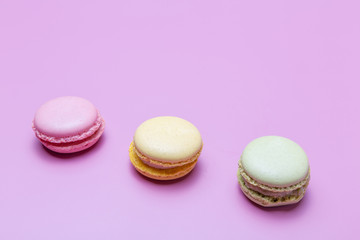 Französiche Makronen in Reihe