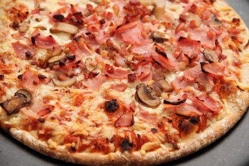 Schinkenpizza