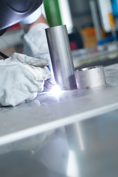 Aluminium schwei&szlig;en in der Metallbearbeitung