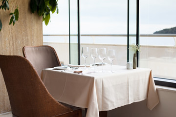 empty restaurant table by the window
