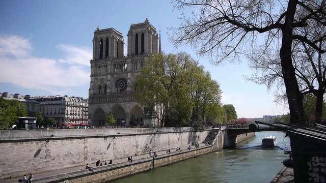 Notre Dame at Ile de la Cite. Paris, France