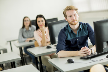 Obraz premium Students in the classroom