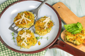 Quinoa Bratlinge
