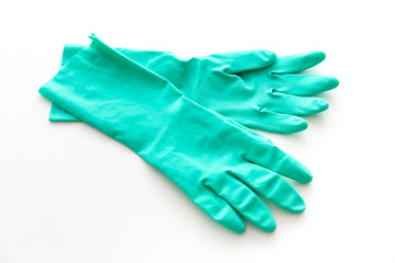 Grüne Plastikhandschuhe