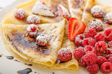 Pancakes with homemade balsamic reduction and fresh fruit