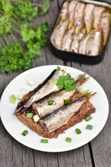 Sandwich with sprats