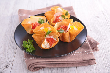 finger food, crispy canape with cheese