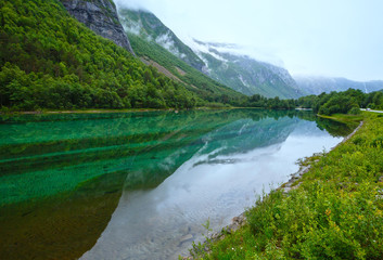 Fototapeta na wymiar Mountain lake with clean water (Norway).