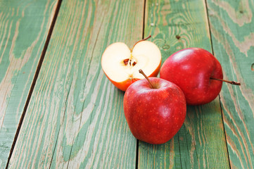 ripe apples
