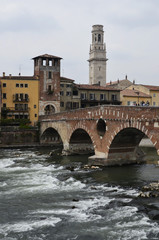 Ponte Pietra, Römer-Brücke, Verona