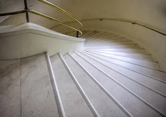 Fototapete Treppen die sich drehende Marmortreppe