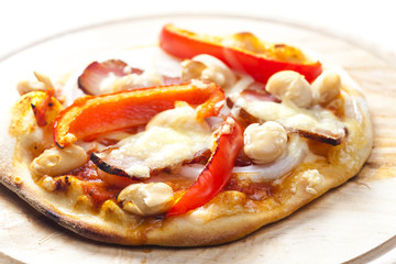 pizza with bacon and beans
