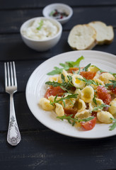 pasta with tomato and cheese