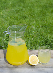 Lemonade with mint