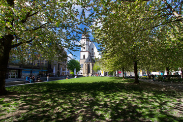 Naklejka premium Thomaskirche im Frühling