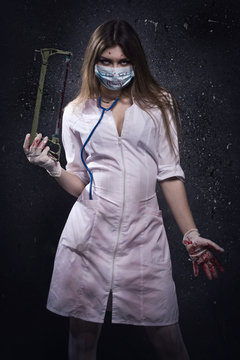 Crazy Bloody Nurse