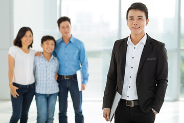 Obraz premium Confident estate broker