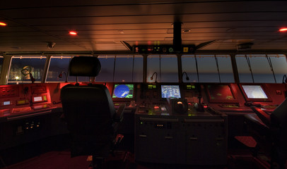 wheelhouse in modern ship