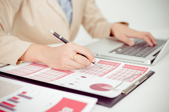 woman hand with business report