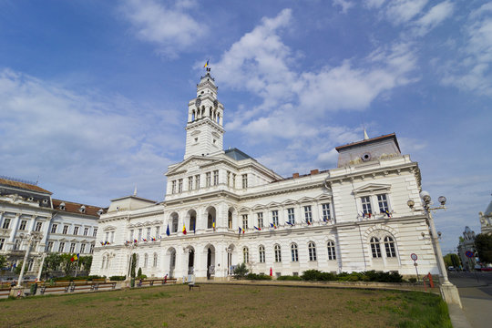 Arad- City Hall