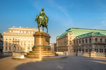 Obraz premium Wien Oper und Reiterstatue