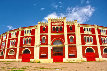Plaza de Toros de Mérida, Extremadura, España - obrazy, fototapety, plakaty
