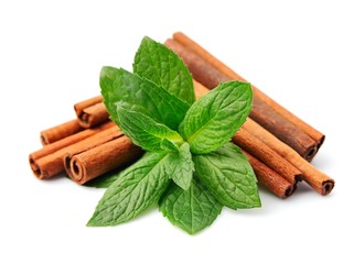 Sticks of cinnamon with mint