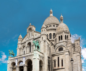 Fototapeta na wymiar Sacre Coeur Basilica close-up, Paris, France